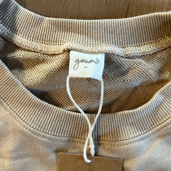NWT Goumi Kids Chanterelle Adult Sweatsuit Top SZ M Pullover Crew Sweatshirt - Picture 2 of 3